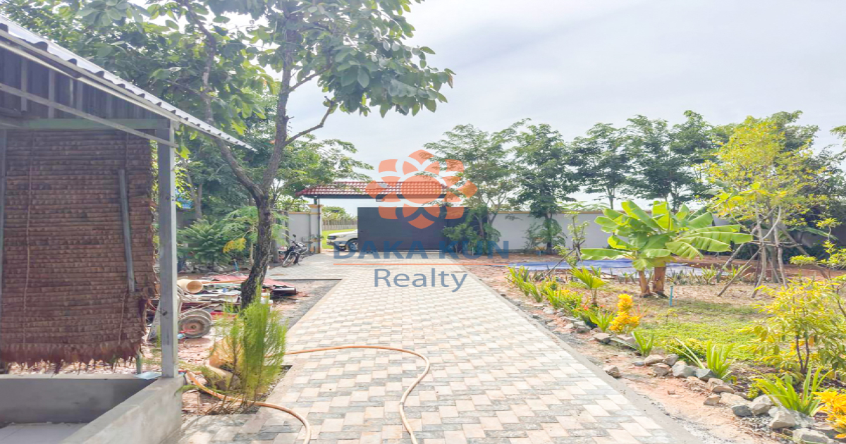 1 Bedroom House with Garden for Rent in Siem Reap City